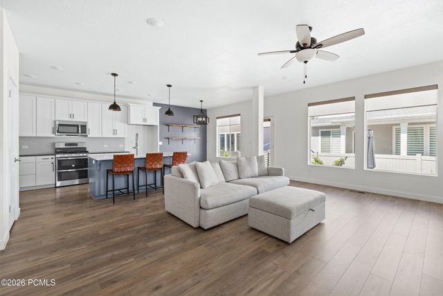 4688 W Camellia Lane, Cedar Hills, UT 84062