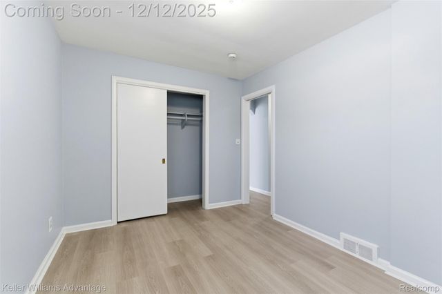 14221 W 10 Mile Road, Oak Park, MI 48237