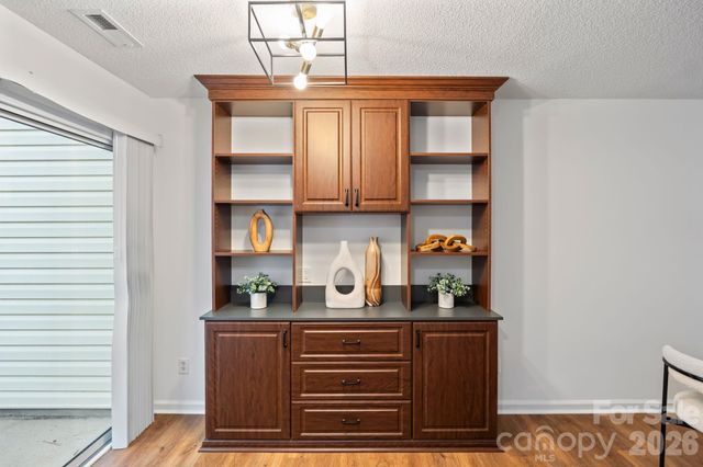 12318 Hennigan Place Lane, Charlotte, NC 28214