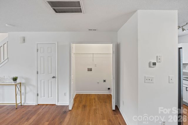 12318 Hennigan Place Lane, Charlotte, NC 28214