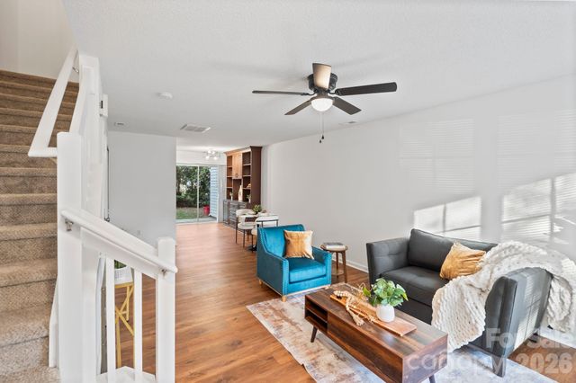 12318 Hennigan Place Lane, Charlotte, NC 28214