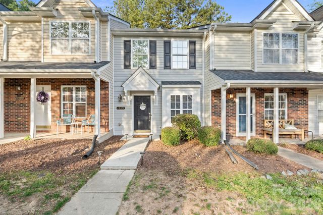 12318 Hennigan Place Lane, Charlotte, NC 28214