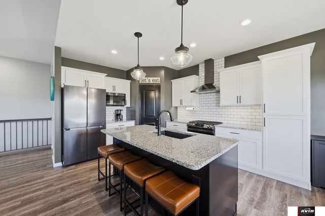 766 W Panorama Drive, Lincoln, NE 68523