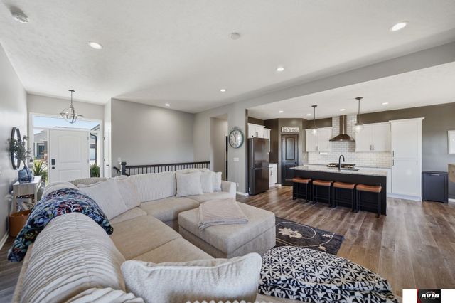 766 W Panorama Drive, Lincoln, NE 68523