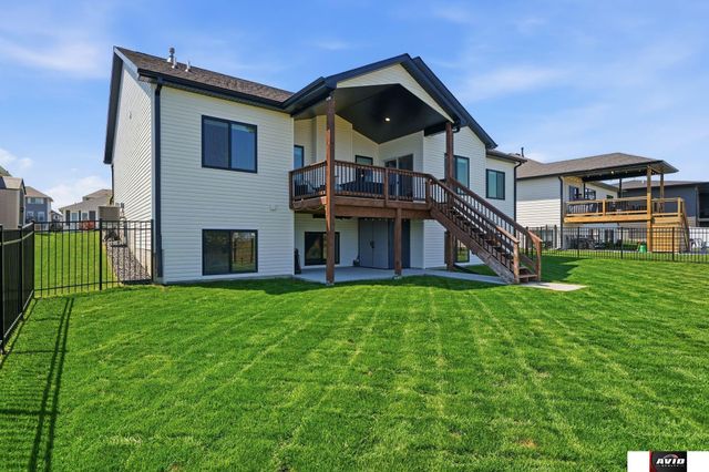 766 W Panorama Drive, Lincoln, NE 68523