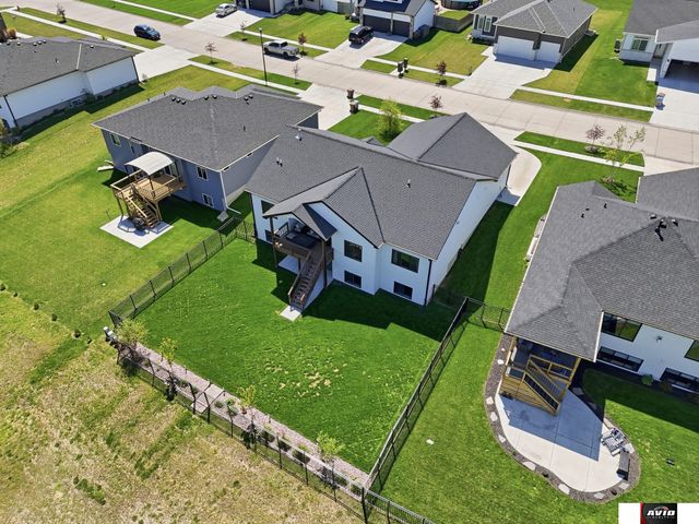 766 W Panorama Drive, Lincoln, NE 68523