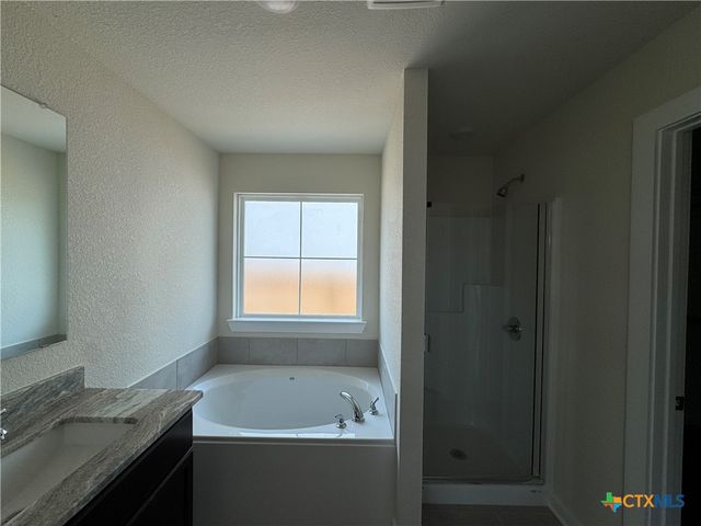 2012 Meridian Loop, Temple, TX 76504