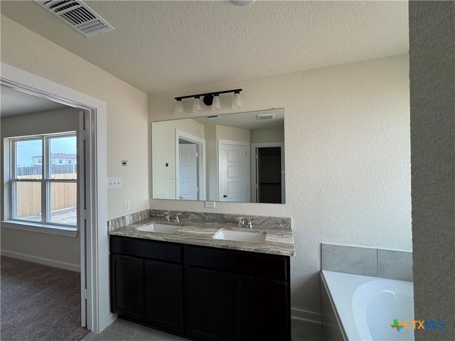 2012 Meridian Loop, Temple, TX 76504