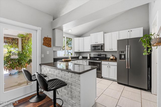 19632 N 9TH Place, Phoenix, AZ 85024
