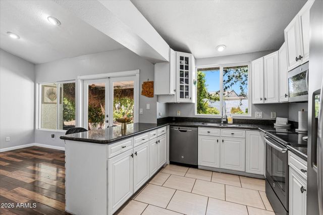 19632 N 9TH Place, Phoenix, AZ 85024