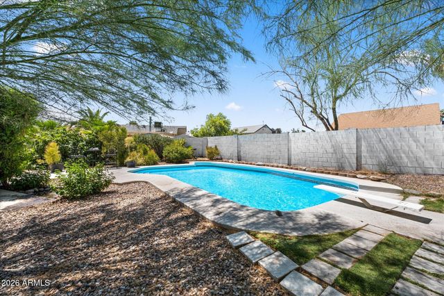 19632 N 9TH Place, Phoenix, AZ 85024
