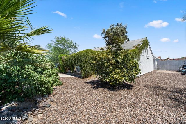 19632 N 9TH Place, Phoenix, AZ 85024