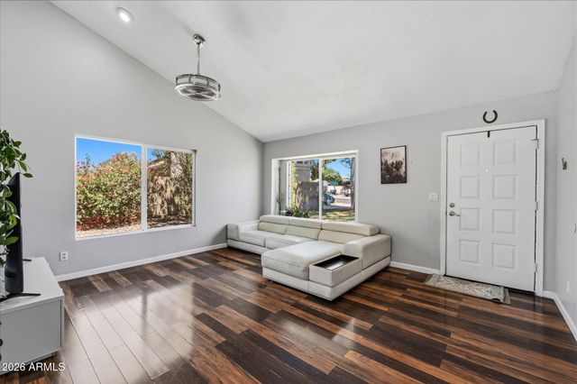 19632 N 9TH Place, Phoenix, AZ 85024