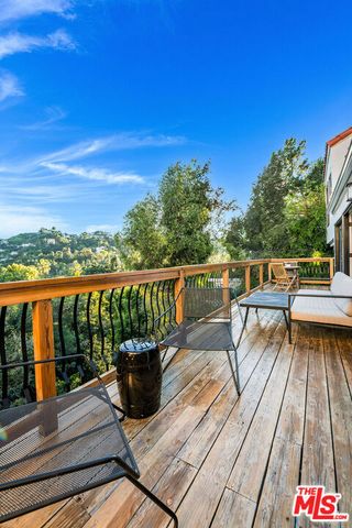 3323 N Knoll Drive, Los Angeles, CA 90068