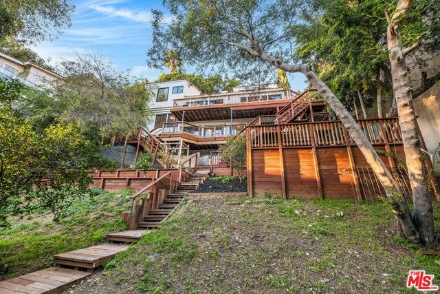 3323 N Knoll Drive, Los Angeles, CA 90068