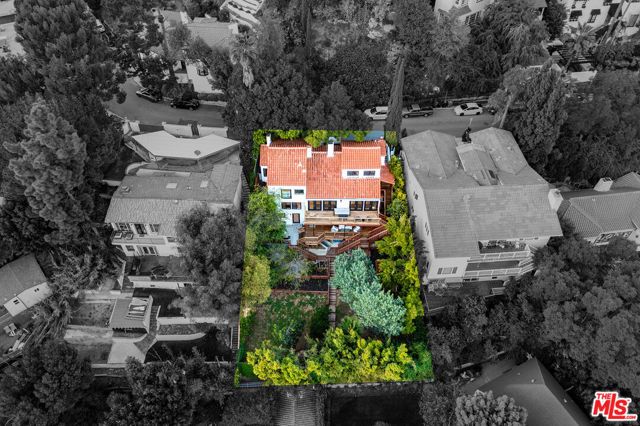 3323 N Knoll Drive, Los Angeles, CA 90068