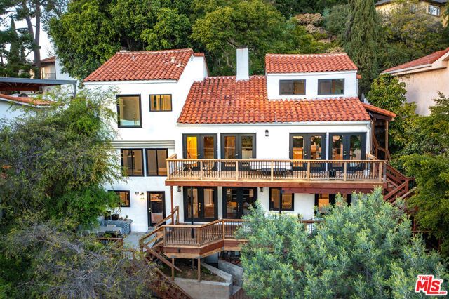 3323 N Knoll Drive, Los Angeles, CA 90068