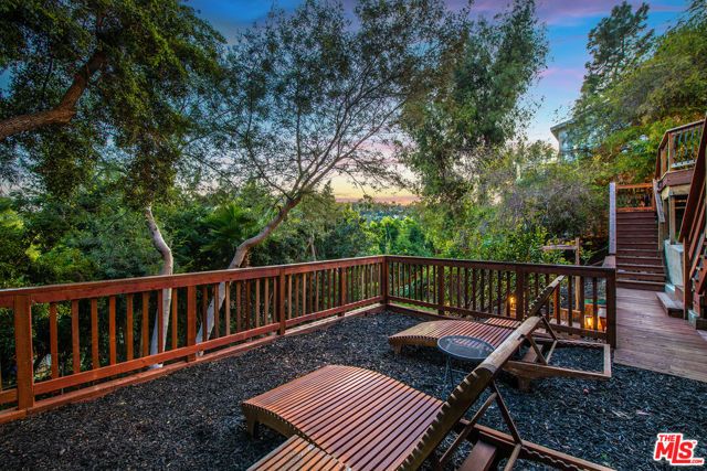 3323 N Knoll Drive, Los Angeles, CA 90068