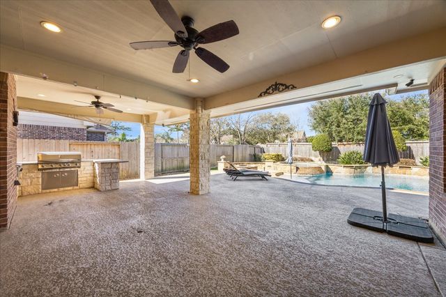 2306 Scarlatti Drive, Pearland, TX 77581