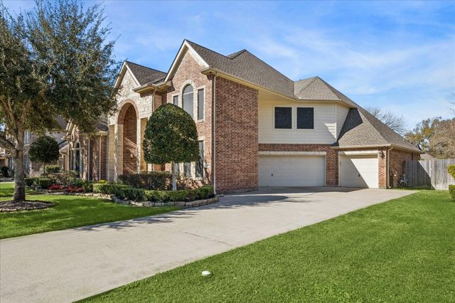 2306 Scarlatti Drive, Pearland, TX 77581