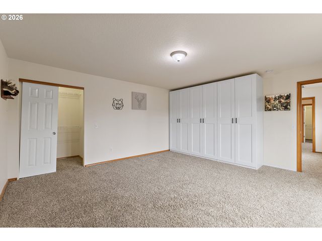 405 BLUE JAY Ave, Forest Grove, OR 97116