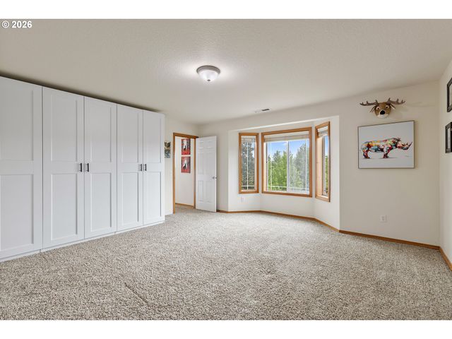 405 BLUE JAY Ave, Forest Grove, OR 97116