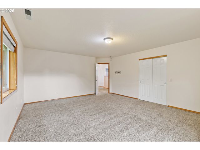 405 BLUE JAY Ave, Forest Grove, OR 97116