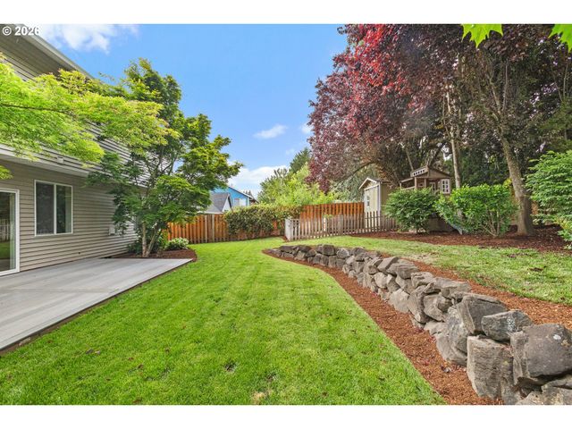 405 BLUE JAY Ave, Forest Grove, OR 97116