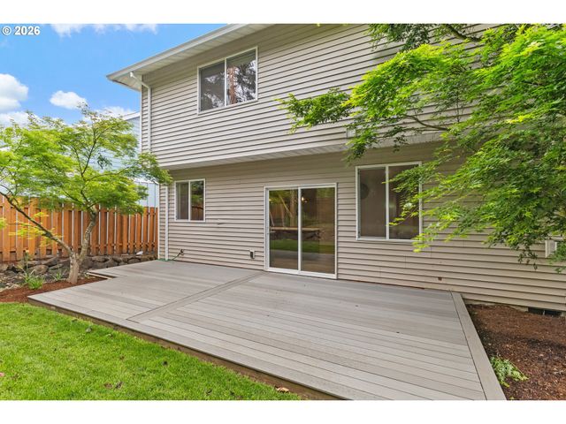 405 BLUE JAY Ave, Forest Grove, OR 97116