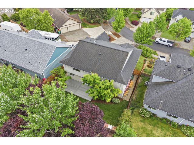 405 BLUE JAY Ave, Forest Grove, OR 97116