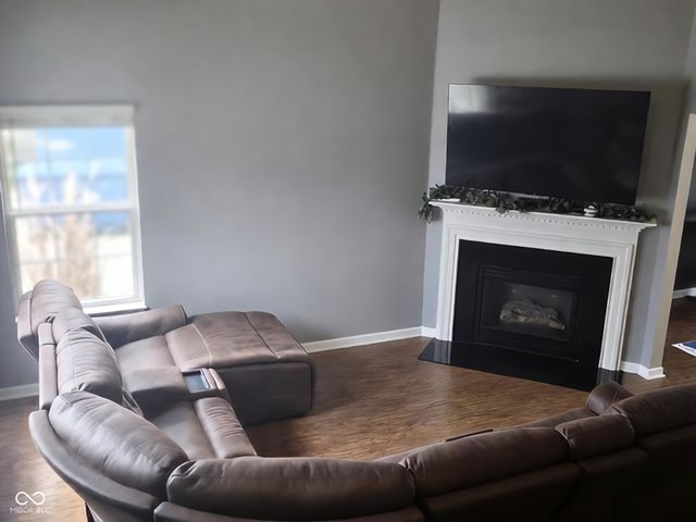 3341 Enclave Crossing, Greenwood, IN 46143