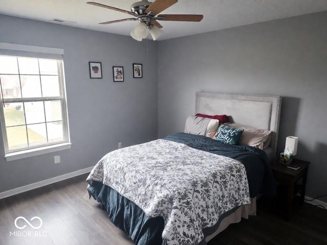 3341 Enclave Crossing, Greenwood, IN 46143