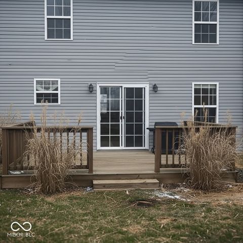 3341 Enclave Crossing, Greenwood, IN 46143