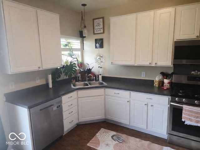 3341 Enclave Crossing, Greenwood, IN 46143