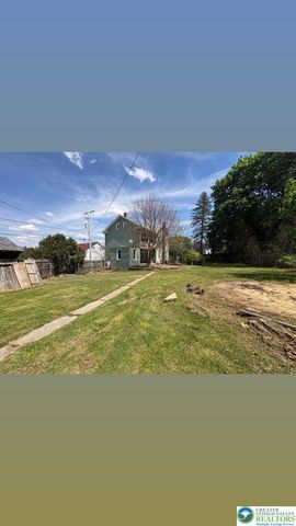 2879 Cemetery Street, Washington Twp, PA 18080