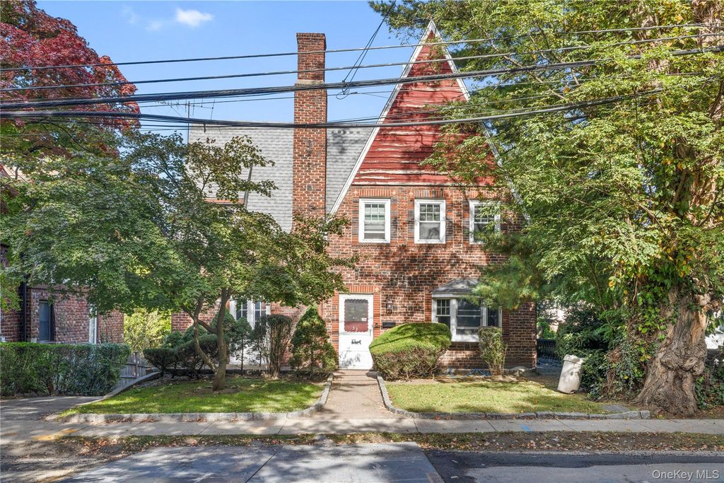 31 aka 33 Cross Street, Bronxville, NY 10708 — exterior