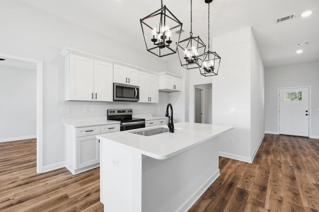 2801 Blackbird Court, Crestview, FL 32539