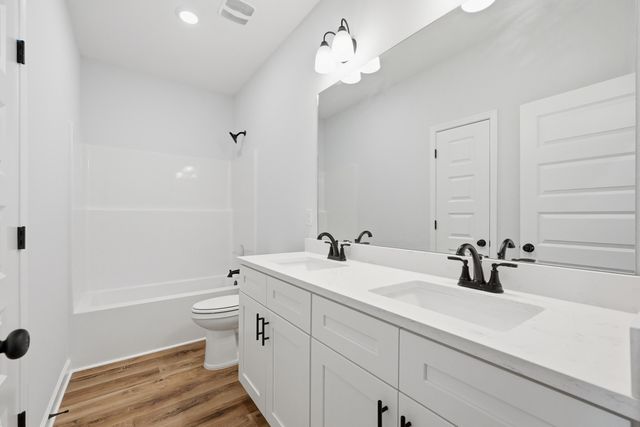 2801 Blackbird Court, Crestview, FL 32539