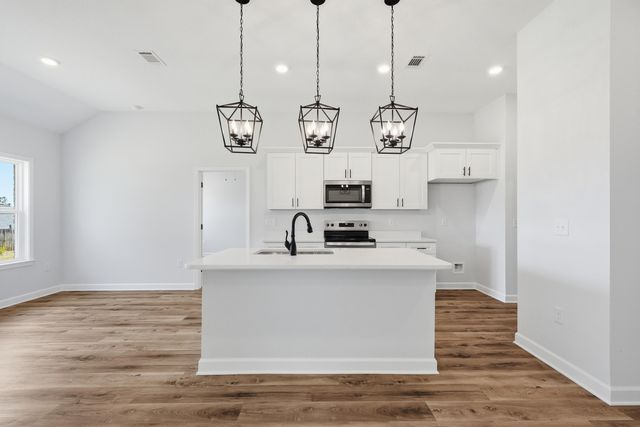 2801 Blackbird Court, Crestview, FL 32539