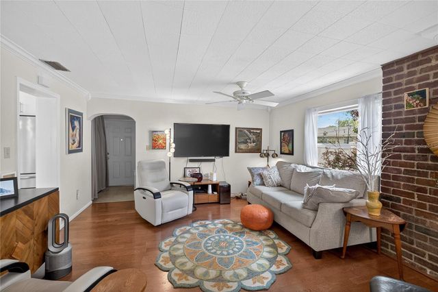 1632 PINEWOOD DRIVE, Orlando, FL 32804