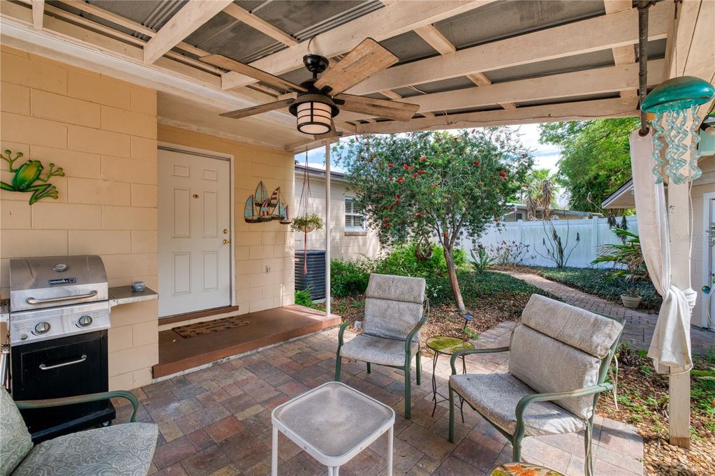 Image 24 of property listing at 1632 PINEWOOD DRIVE, Orlando, FL 32804
