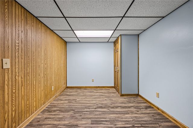 12 Carriage Court, Farmington, NY 14425