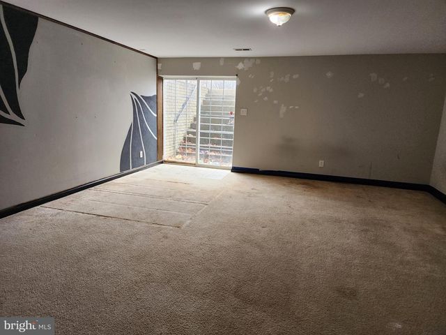 50 CURRITUCK CT, Bunker Hill, WV 25413