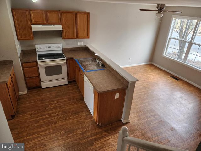 50 CURRITUCK CT, Bunker Hill, WV 25413