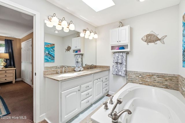 8116 Schooner Place, Wilmington, NC 28412