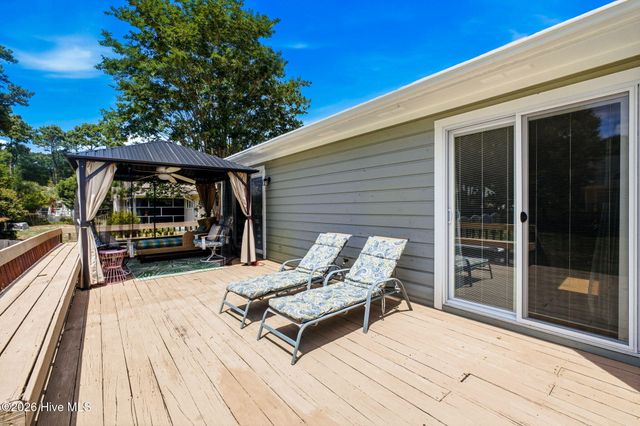 8116 Schooner Place, Wilmington, NC 28412