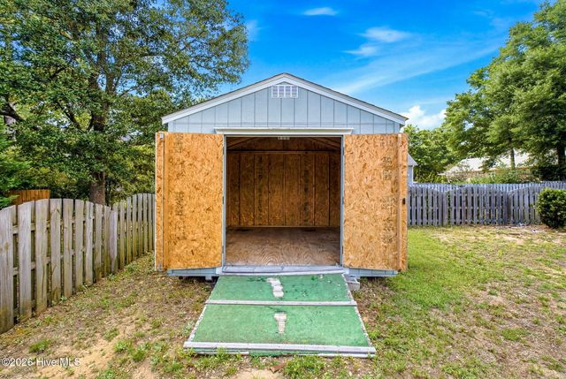 8116 Schooner Place, Wilmington, NC 28412