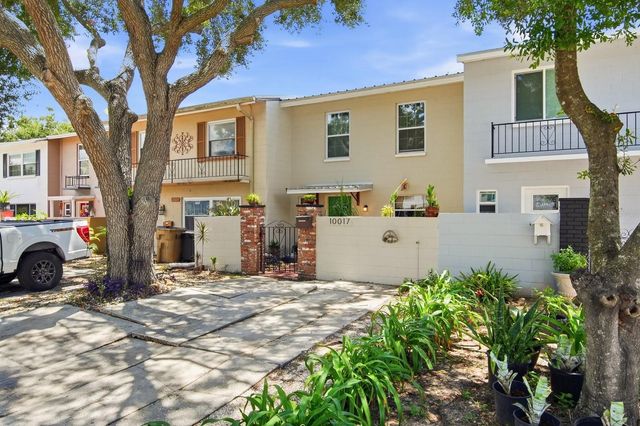 10017 N 52ND STREET, Tampa, FL 33617