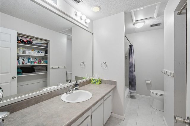 10017 N 52ND STREET, Tampa, FL 33617
