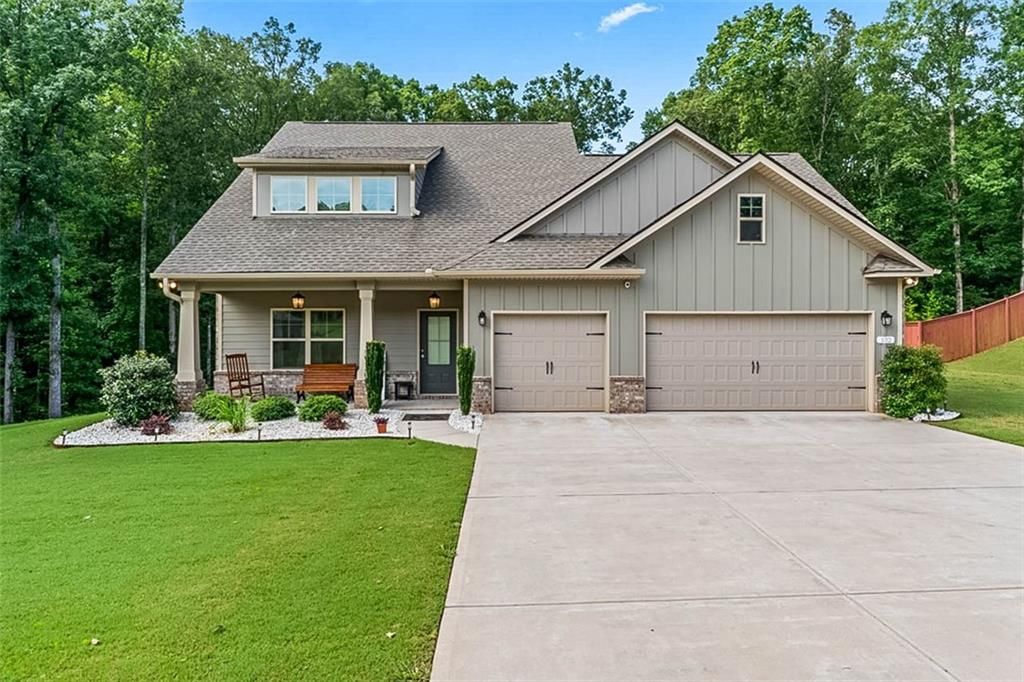 132 Whitworth Drive, Locust Grove, GA 30248